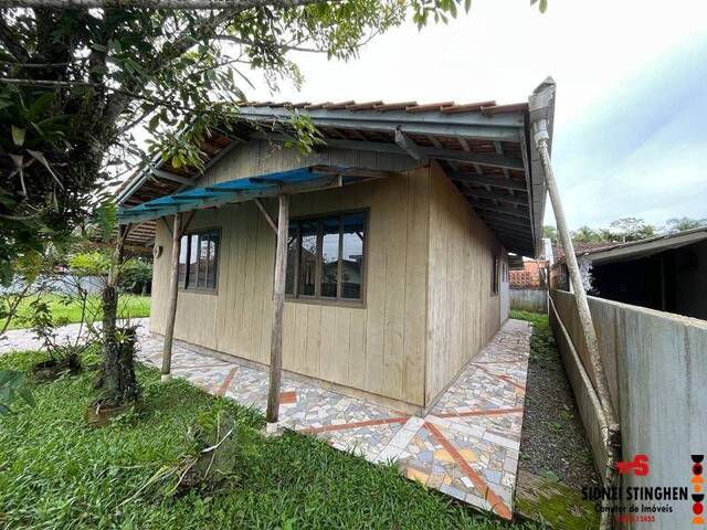 #828 - Casa para Venda em Balneário Barra do Sul - SC - 3