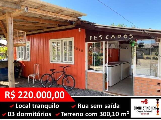 #675 - Casa para Venda em Balneário Barra do Sul - SC