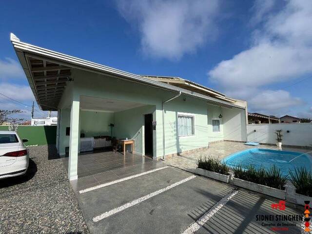 #833 - Casa para Venda em Balneário Barra do Sul - SC - 2