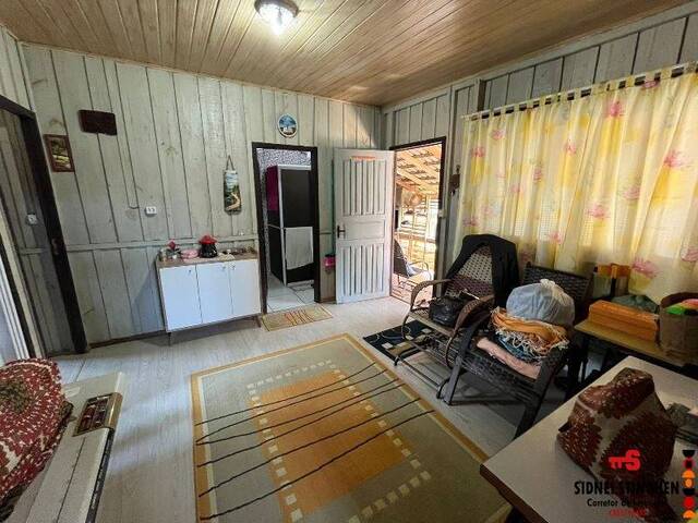 #850 - Casa para Venda em Balneário Barra do Sul - SC - 2