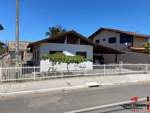 #864 - Casa para Venda em Balneário Barra do Sul - SC - 2