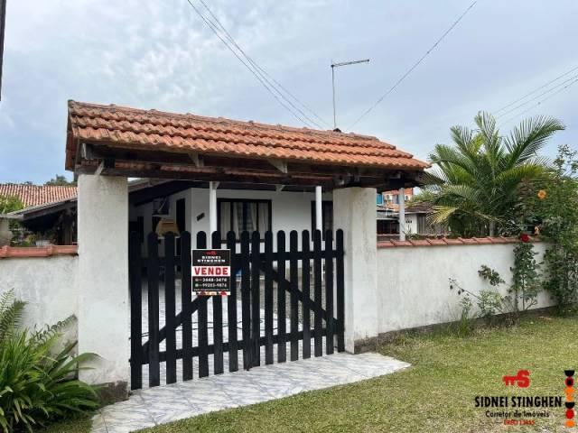 #868 - Casa para Venda em Balneário Barra do Sul - SC