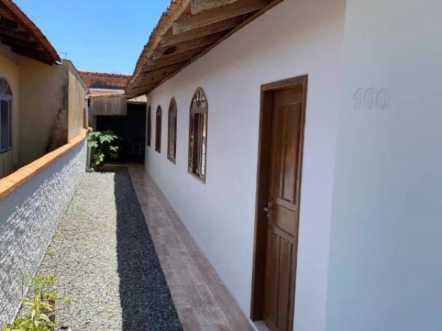 Casa para Venda em Balneário Barra do Sul - 5