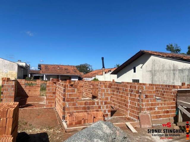 Casa para Venda em Balneário Barra do Sul - 5