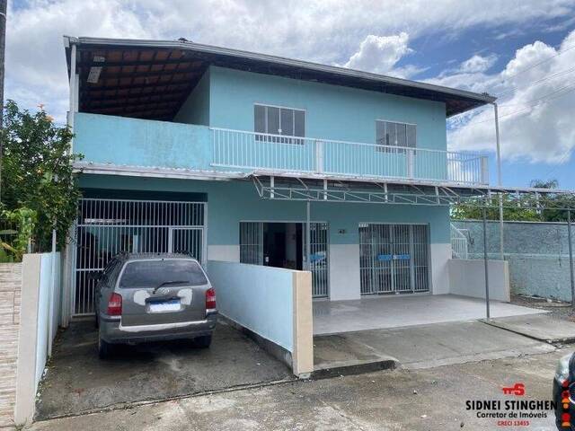 #902 - Casa para Venda em Balneário Barra do Sul - SC
