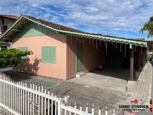 #864 - Casa para Venda em Balneário Barra do Sul - SC