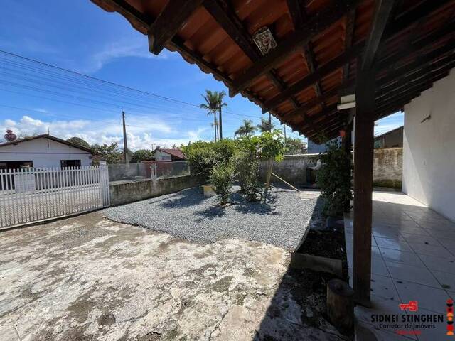#866 - Casa para Venda em Balneário Barra do Sul - SC - 2