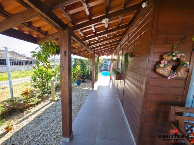 Casa para Venda em Balneário Barra do Sul - 5