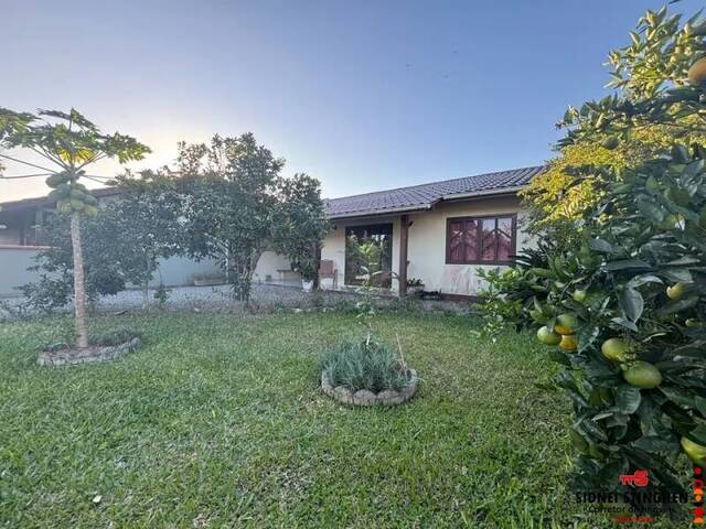 Casa para Venda em Balneário Barra do Sul - 5