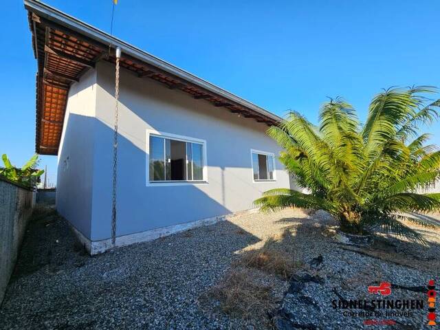 #923 - Casa para Venda em Balneário Barra do Sul - SC - 2