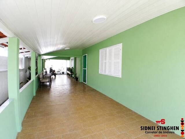 Casa para Venda em Balneário Barra do Sul - 2