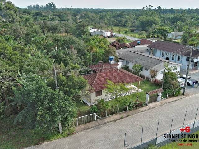 #944 - Casa para Venda em Balneário Barra do Sul - SC - 2