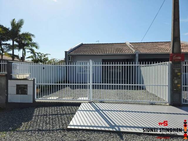 #946 - Casa para Venda em Balneário Barra do Sul - SC