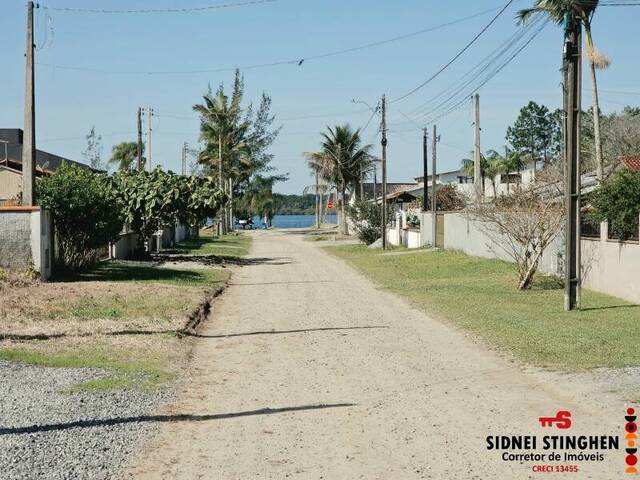 Casa para Venda em Balneário Barra do Sul - 4