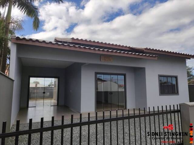 #951 - Casa para Venda em Balneário Barra do Sul - SC