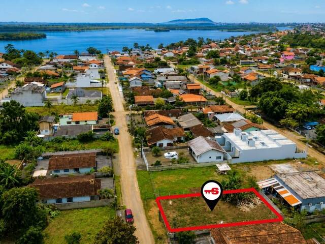#942 - Terreno para Venda em Balneário Barra do Sul - SC