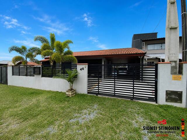 Casa para Venda em Balneário Barra do Sul - 2