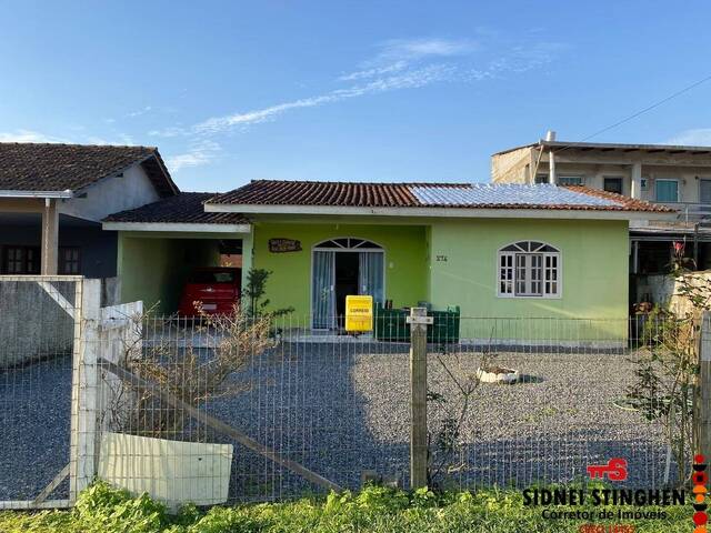 Casa para Venda em Balneário Barra do Sul - 2